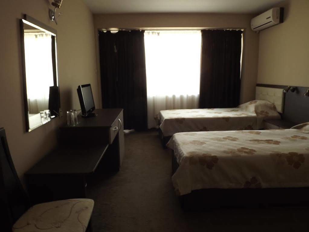 Hotel Bulgaria Petrich (Blagoevgrad) Ngoại thất bức ảnh